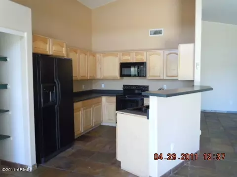 1337 E Betsy Ln, Gilbert, AZ 85296 photo 4