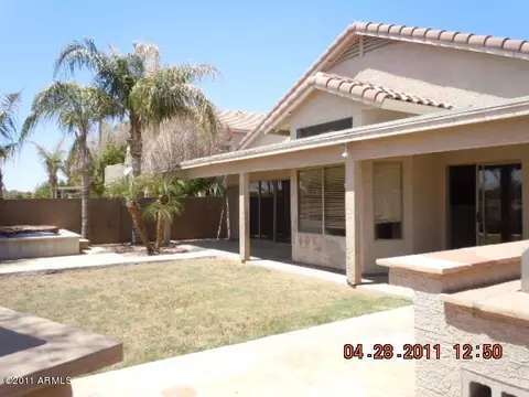 1337 E Betsy Ln, Gilbert, AZ 85296 photo 5