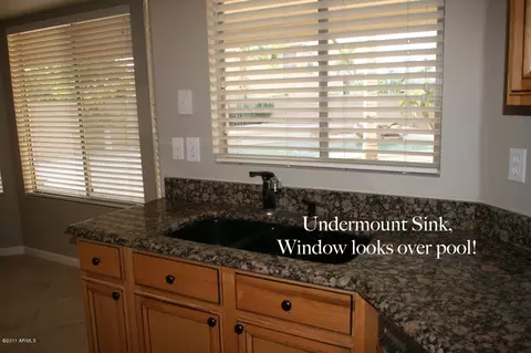 998 E Betsy Ln, Gilbert, AZ 85296 photo 11
