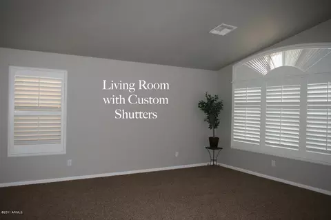 998 E Betsy Ln, Gilbert, AZ 85296 photo 3