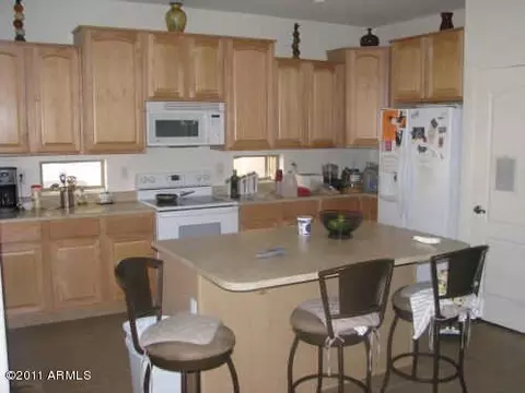 1824 E Dunbar Dr, Phoenix, AZ 85042 photo 5