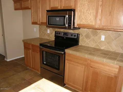 2546 E Megan St, Gilbert, AZ 85295 photo 4