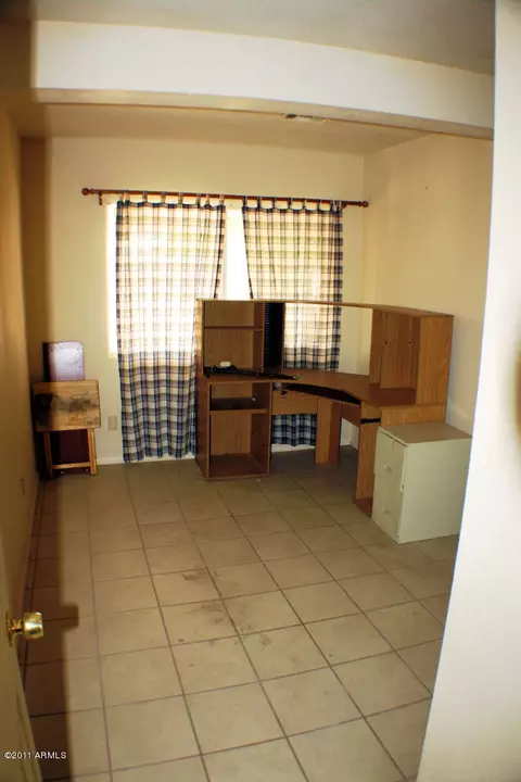 2825 E Atlanta Ave, Phoenix, AZ 85040 photo 7