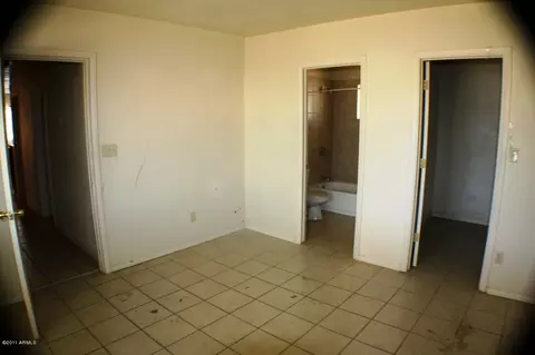 2825 E Atlanta Ave, Phoenix, AZ 85040 photo 8