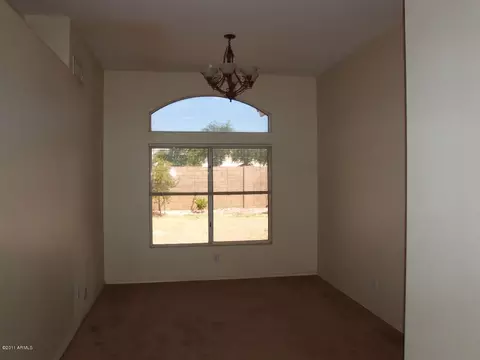 1829 S Buchanan St, Gilbert, AZ 85233 photo 4