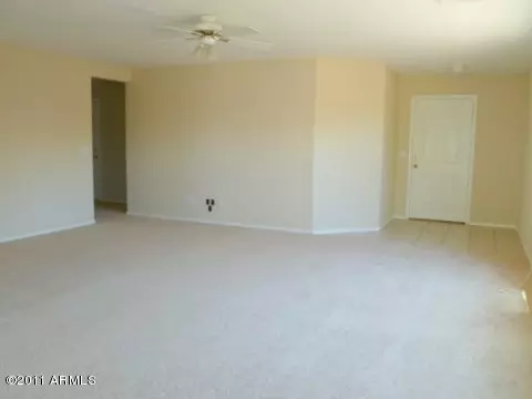 346 S Canfield Rd, Mesa, AZ 85208 photo 4