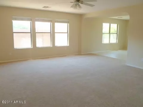 346 S Canfield Rd, Mesa, AZ 85208 photo 3