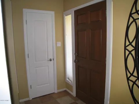 4616 Earll Dr, Phoenix, AZ 85018 photo 2