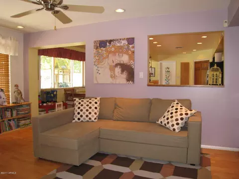 4616 Earll Dr, Phoenix, AZ 85018 photo 9