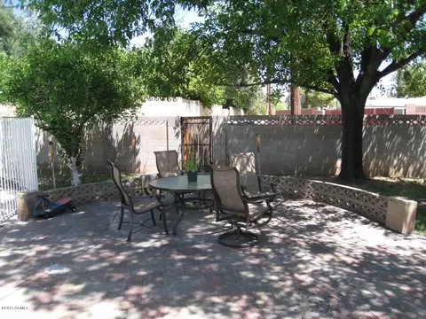 4616 Earll Dr, Phoenix, AZ 85018 photo 18