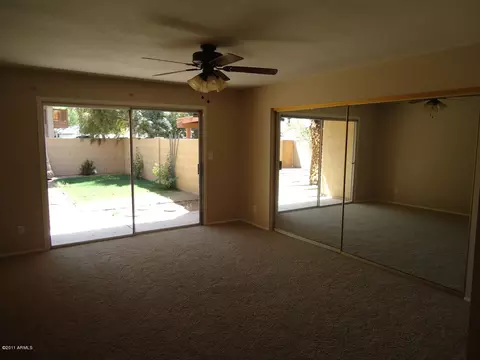 5203 E Tamblo Dr, Phoenix, AZ 85044 photo 6