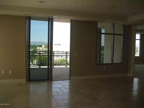2211 E Camelback Rd #604, Phoenix, AZ 85016 photo 2