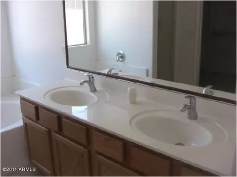 4492 E Sundance Ct, Gilbert, AZ 85297 photo 10