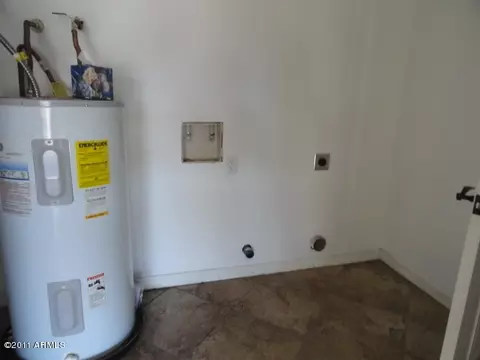 3122 E Claire Dr, Phoenix, AZ 85032 photo 12