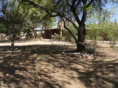 3122 E Claire Dr, Phoenix, AZ 85032 photo 2