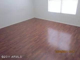 902 E Pedro Rd, Phoenix, AZ 85042 photo 9