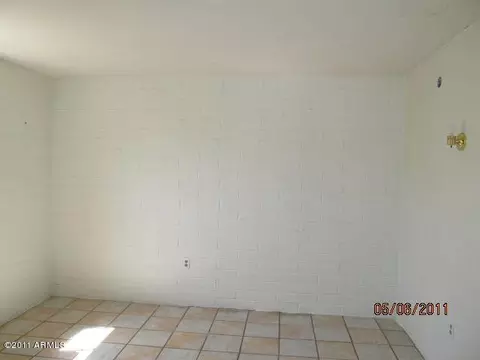 924 E Darrel Rd, Phoenix, AZ 85042 photo 4