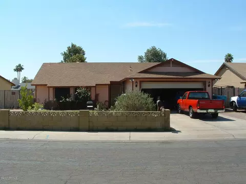 8015 W Heatherbrae Dr, Phoenix, AZ 85033 photo 1