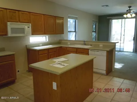 3327 E Attleboro Rd, Gilbert, AZ 85295 photo 6