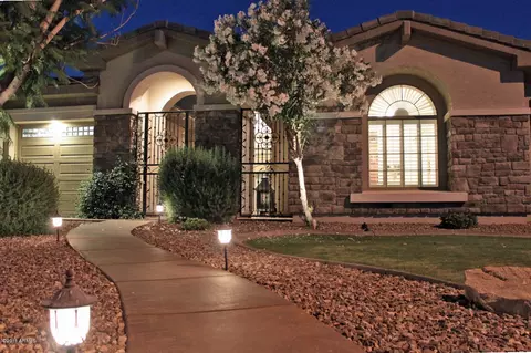 503 E Phelps Ct, Gilbert, AZ 85295 photo 1