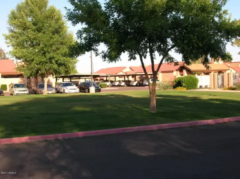 2124 E Center Ln #2, Tempe, AZ 85281 photo 6