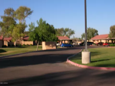 2124 E Center Ln #2, Tempe, AZ 85281 photo 7