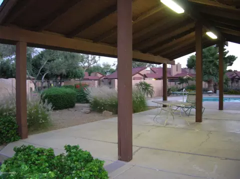 2124 E Center Ln #2, Tempe, AZ 85281 photo 9
