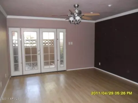 505 E Manhatton Dr, Tempe, AZ 85282 photo 3