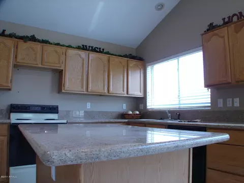 341 E Catclaw Ct, Gilbert, AZ 85296 photo 6