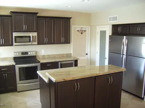 1859 E South Fork Dr, Phoenix, AZ 85048 photo 5
