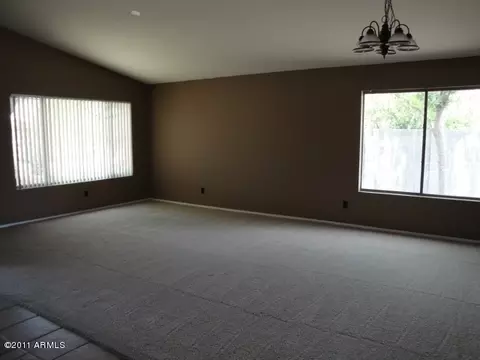 645 S Jacob St, Gilbert, AZ 85296 photo 2