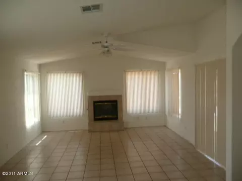 825 E Hearn Rd, Phoenix, AZ 85022 photo 5