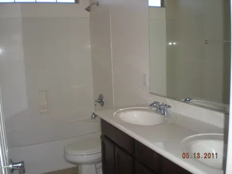 2838 E Castanets Dr, Gilbert, AZ 85298 photo 3