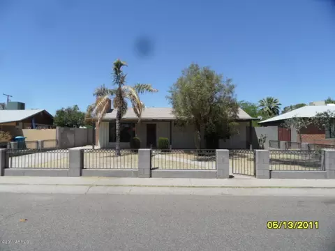 2212 E Mitchell Dr, Phoenix, AZ 85016 photo 1