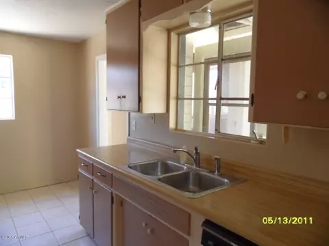 2212 E Mitchell Dr, Phoenix, AZ 85016 photo 12