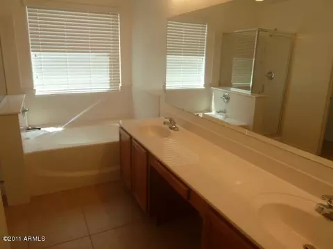 3549 E Blue Ridge Way, Gilbert, AZ 85298 photo 11