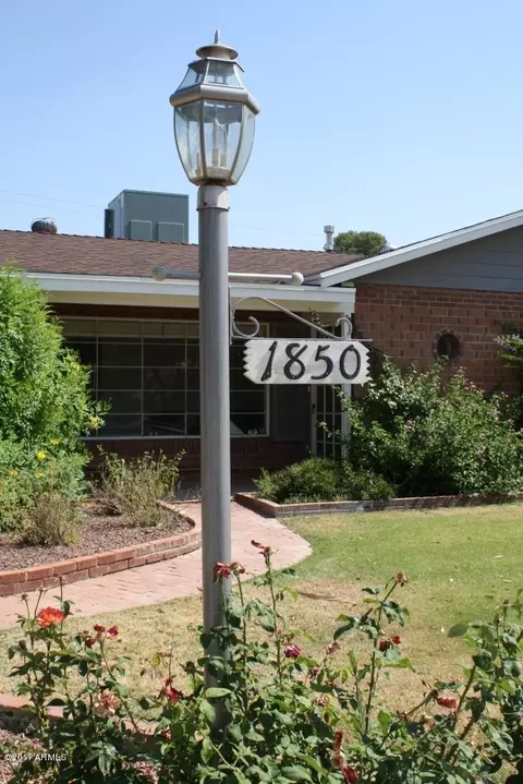 1850 E Minnezona Ave, Phoenix, AZ 85016 photo 25
