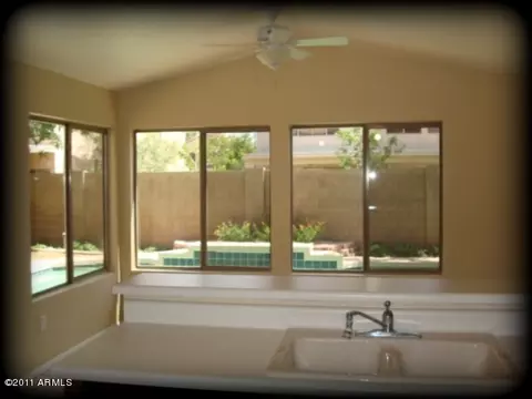 543 W Douglas Ave, Gilbert, AZ 85233 photo 11