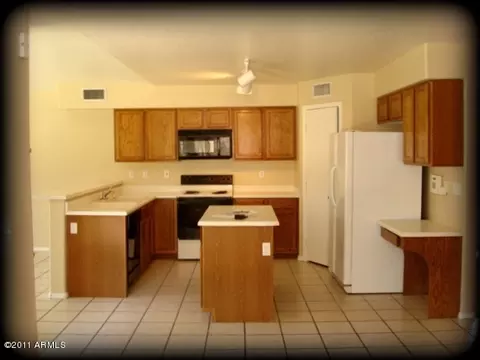 543 W Douglas Ave, Gilbert, AZ 85233 photo 9