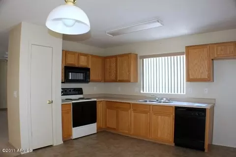 11014 E Arbor Ave, Mesa, AZ 85208 photo 6