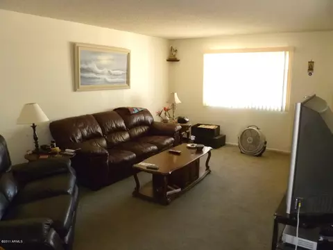 2821 E Sylvia St, Phoenix, AZ 85032 photo 5