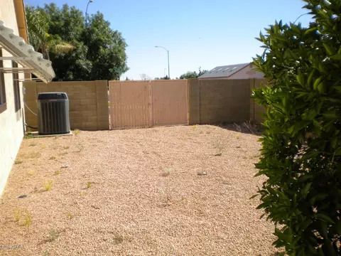 7526 E Hobart Cir, Mesa, AZ 85207 photo 10