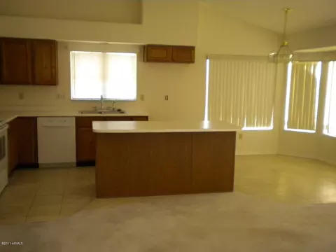 7526 E Hobart Cir, Mesa, AZ 85207 photo 4