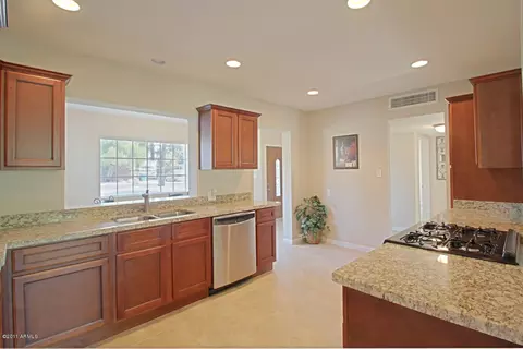 4031 E Cheery Lynn Rd, Phoenix, AZ 85018 photo 5