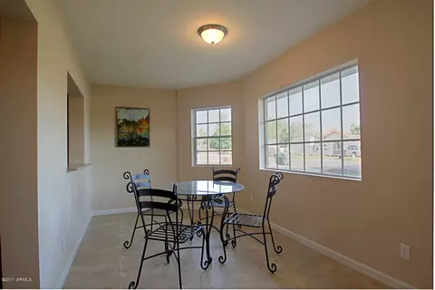 4031 E Cheery Lynn Rd, Phoenix, AZ 85018 photo 2