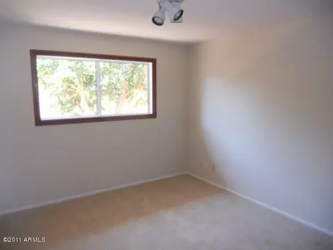 741 E Geneva Dr, Tempe, AZ 85282 photo 13