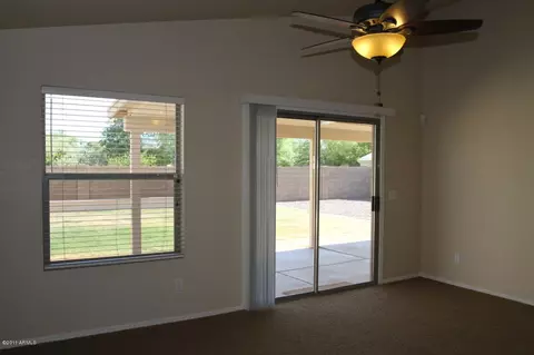 449 W Comstock Ct, Gilbert, AZ 85233 photo 11