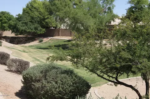 449 W Comstock Ct, Gilbert, AZ 85233 photo 38