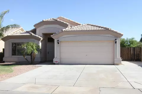 449 W Comstock Ct, Gilbert, AZ 85233 photo 3