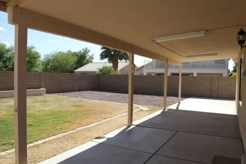 449 W Comstock Ct, Gilbert, AZ 85233 photo 32